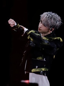 严浩翔：风华正茂