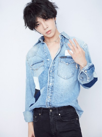 华晨宇和童晨曦的超甜故事！