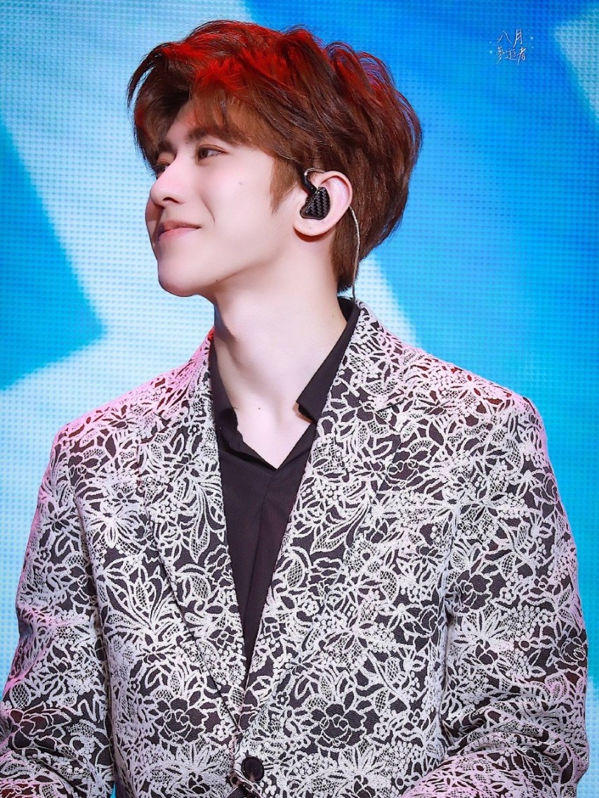 蔡徐坤:对你偏爱